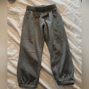 Nike Sweats 2-3T Good Condition